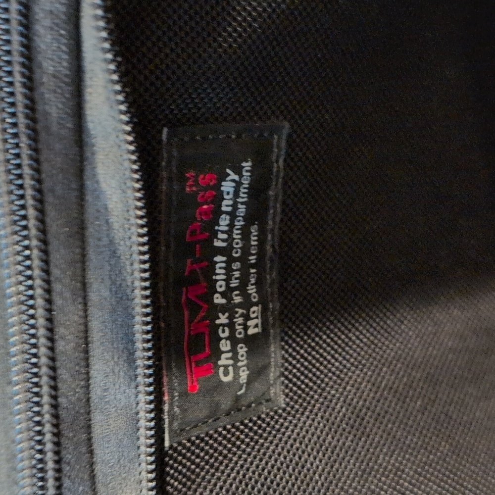 Tumi T-pass Expandable Laptop Briefcase Shoulder Crossbody - Picture 7 of 15